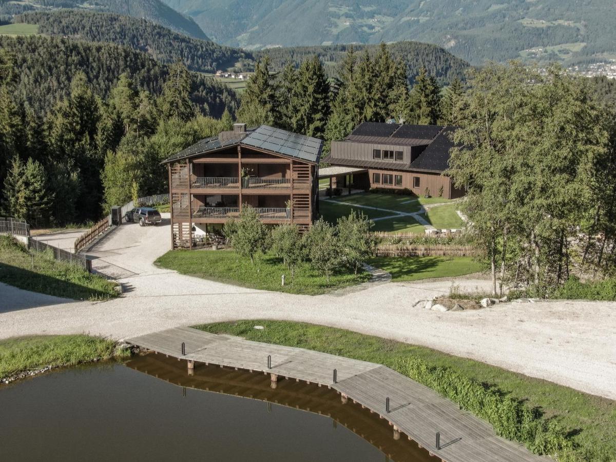 Arieshof Castell Lägenhet San Lorenzo di Sebato Exteriör bild